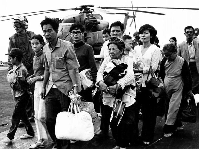 角子機:起底高雄:昔日“越南难民”,美海军服役25年,物理学硕士,曾在伊拉克阿富汗作战,支持赫格塞思,他的故事要从“西贡最后一班飞机”讲起